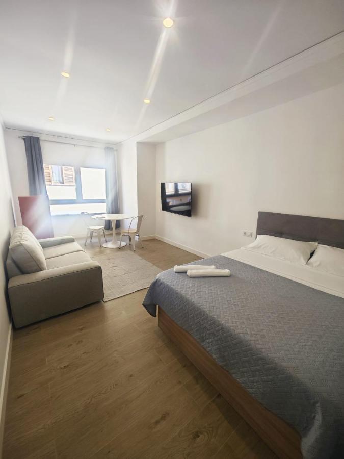 Pare Pere Rooms Dénia Eksteriør billede