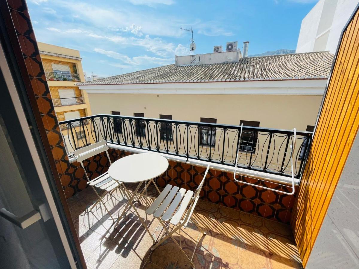 Pare Pere Rooms Dénia Eksteriør billede